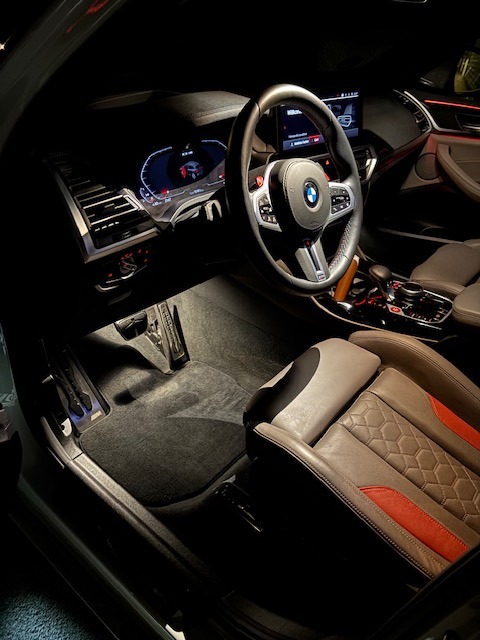 BMW Cockpit nach Innenreinigung